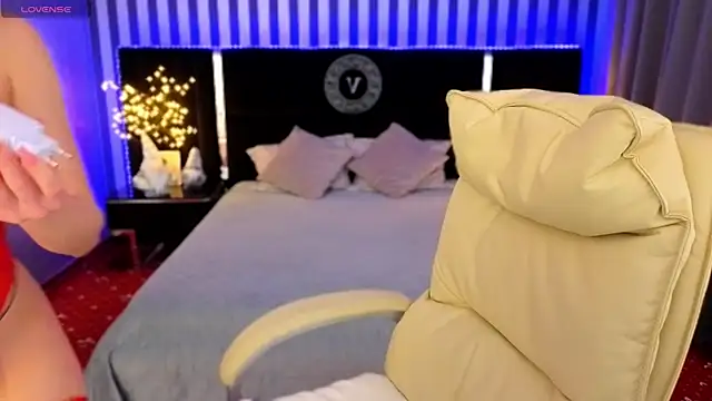 Lexi Si online show from December 18, 7:24 am