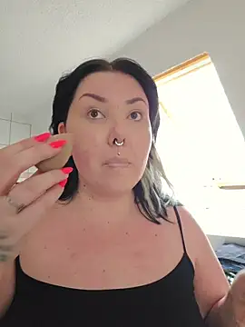 -BonnieBlack- online show from March 31, 9:09 am