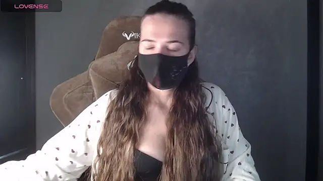 BlackM00n8 online show from October 2, 9:25 am