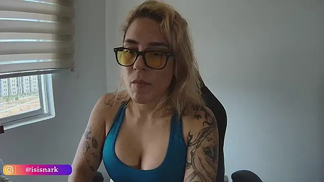 ValkyriaRose online show from April 23, 2:52 pm