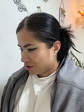 Sweet  Nurse1 online show from December 13, 10:38 pm