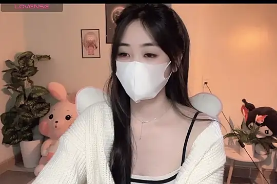  Aimy  online show from January 10, 5:17 pm