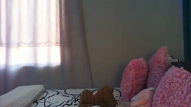 Sexylisa670 online show from September 14, 4:43 am