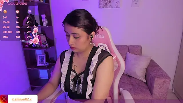 Snapshot of x_allison chatting on September 30, 11:53 pm x allison online show from September 30, 11:53 pm
