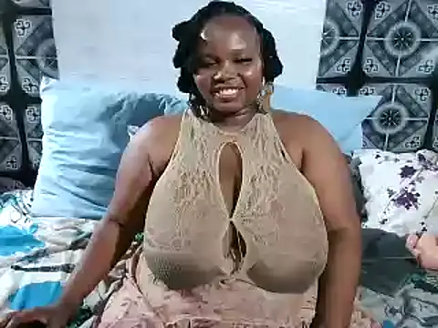 Candiyliciousxx online show from May 19, 2:46 pm