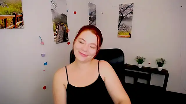 Snapshot of Sun_Alexia chatting on October 14, 1:03 pm Sun Alexia online show from October 14, 1:03 pm