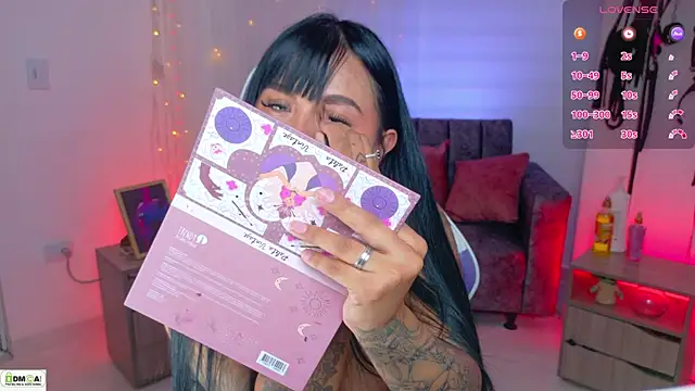 Miss scarllet  online show from July 27, 1:08 pm