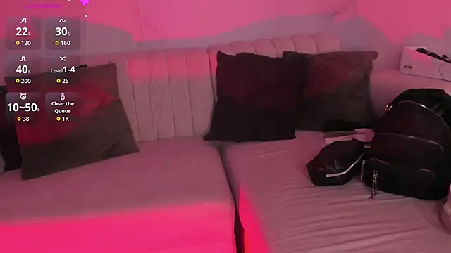 lara madisson online show from January 13, 6:08 am