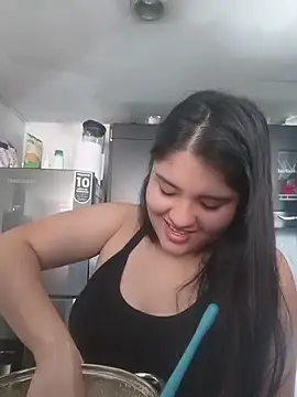 lilpervertgirl online show from December 4, 5:03 pm