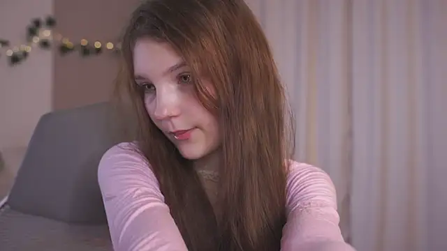 Snapshot of CindyGarrison chatting on September 19, 1:59 am CindyGarrison online show from September 19, 1:59 am