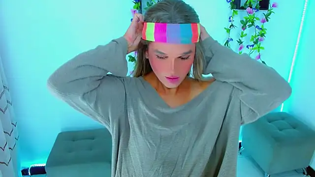 TaylorMon online show from February 10, 12:46 am