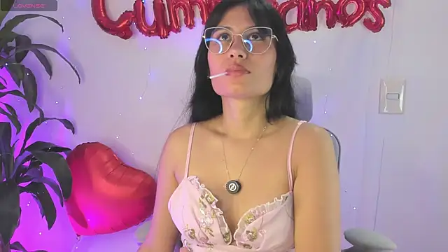 NayeCloud online show from April 8, 4:03 am