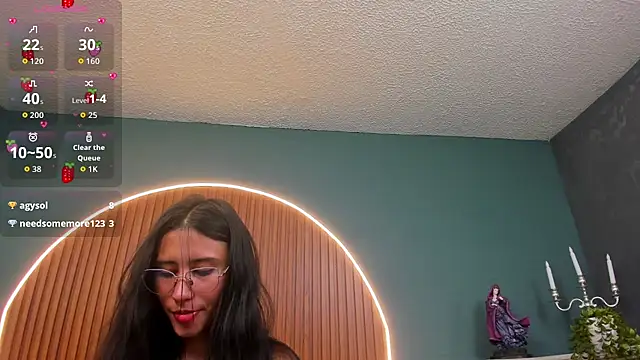 NayeCloud online show from November 1, 4:16 am