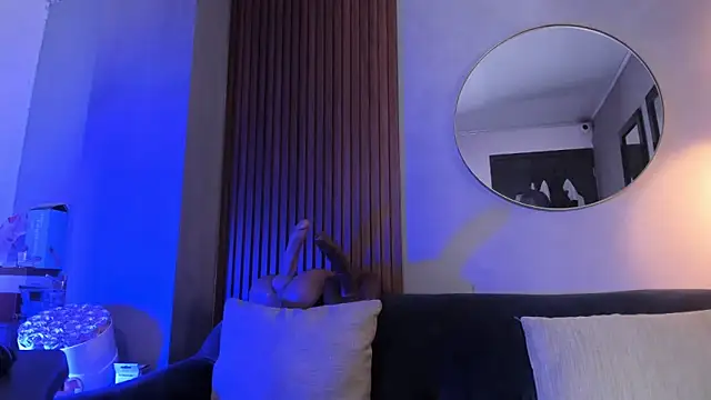 rose xd online show from December 1, 9:28 pm