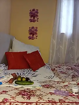 sexxylucia online show from June 18, 10:09 am