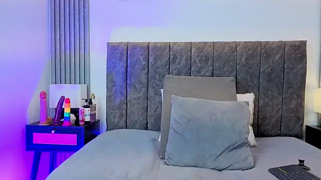 Ema Stone65 online show from November 19, 10:32 pm