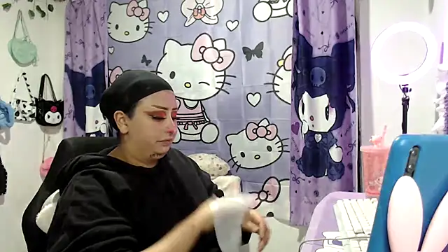 lussyevans24 online show from November 26, 5:52 am