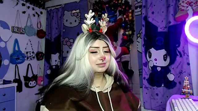 lussyevans24 online show from December 22, 6:49 am