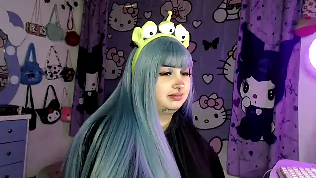 lussyevans24 online show from February 3, 5:16 am