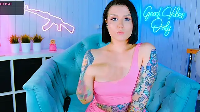 My toys pink online show from July 4, 11:33 pm