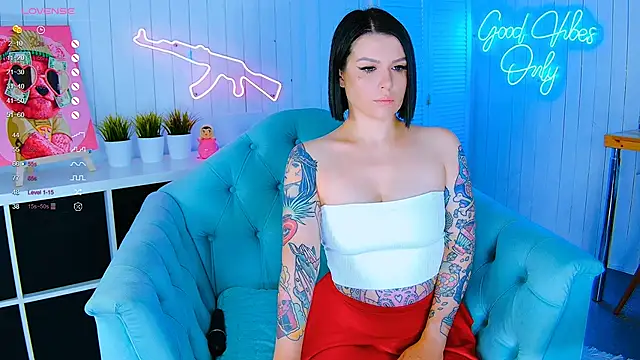 My toys pink online show from June 17, 2:57 am
