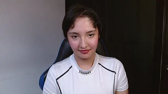 alexaa08 online show from July 20, 8:31 pm