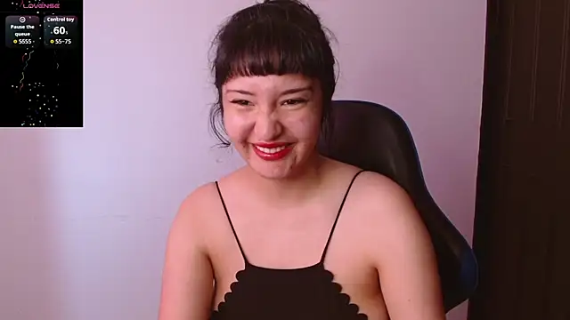 alexaa08 online show from April 4, 2:16 pm