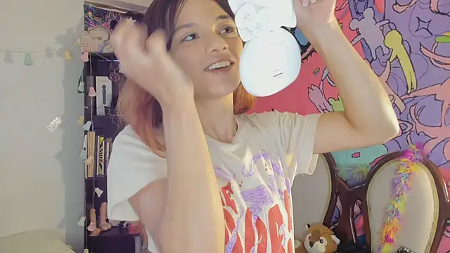 kittyzenn online show from November 21, 6:43 pm