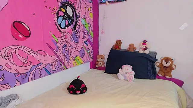 kittyzenn online show from December 17, 8:13 pm