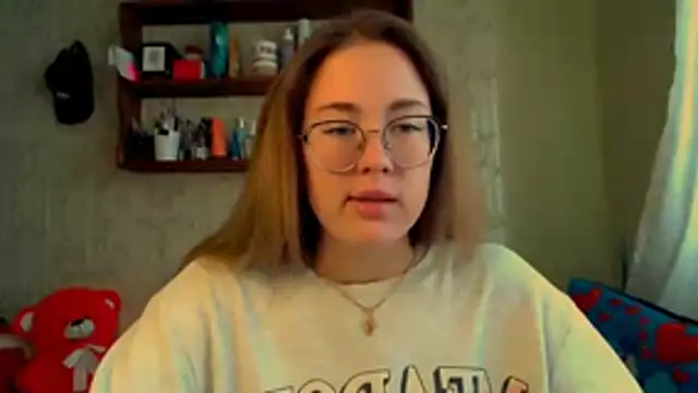 luxie milady online show from October 24, 9:49 am