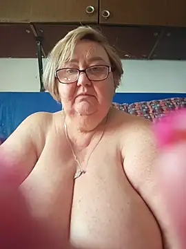 Snapshot of Awn290668 chatting on September 20, 12:58 pm Awn290668 online show from September 20, 12:58 pm
