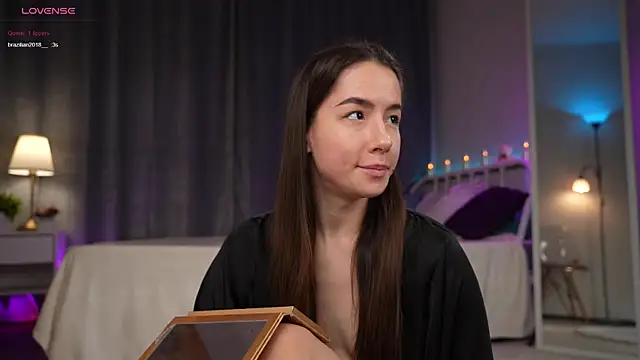 Amely Young online show from November 13, 1:26 am