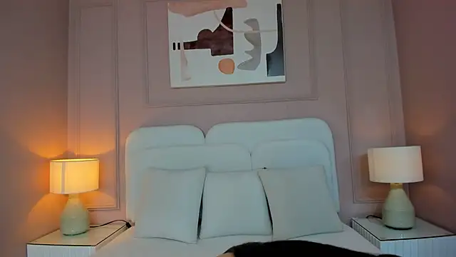 solandis cutee online show from July 21, 10:49 am