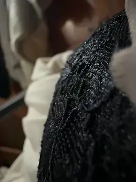 Hellen 111 online show from December 21, 2:43 pm