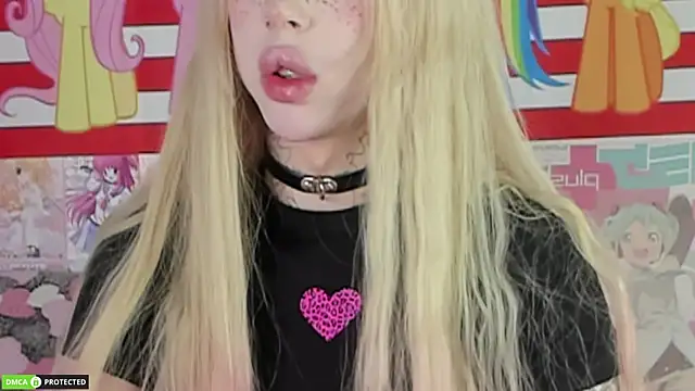 Joy Barker online show from April 8, 3:52 am