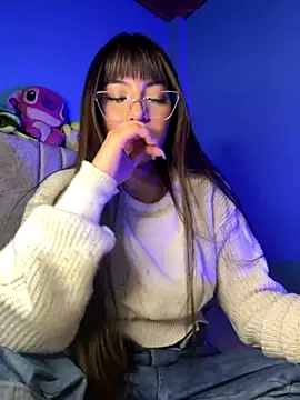 Snapshot of Lily_candy_X chatting on September 10, 6:24 am Lily candy X online show from September 10, 6:24 am