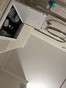 KateRedgar online show from March 20, 5:29 pm