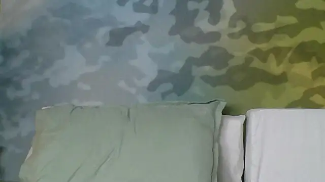 Badgirlbrittt online show from October 16, 7:38 pm