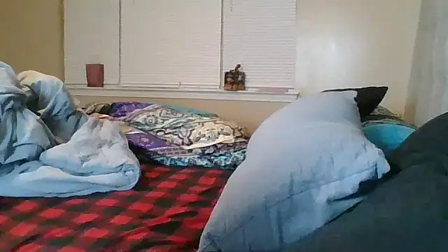 Badgirlbrittt online show from January 8, 4:27 am