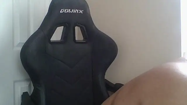 Badgirlbrittt online show from December 17, 7:40 pm