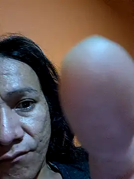 miicheele32 online show from November 5, 9:36 am