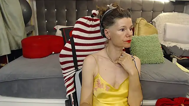 kellyterapy online show from June 4, 7:29 pm