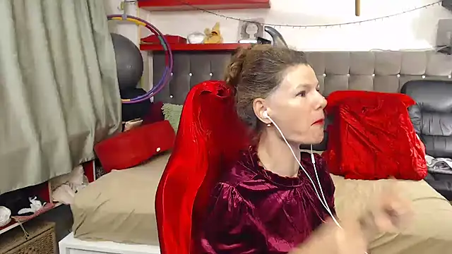 kellyterapy online show from October 14, 11:40 pm