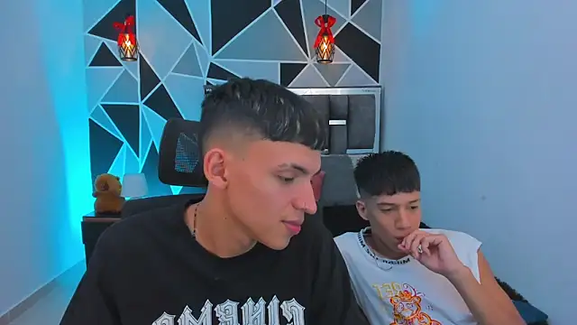 Juan Nd Steven online show from March 10, 3:43 am