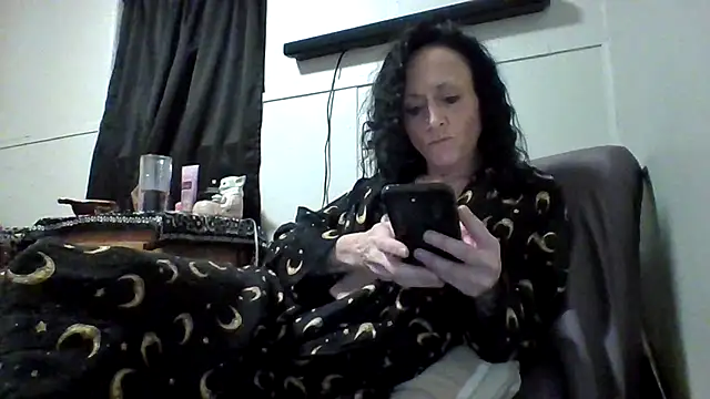 Randasroo online show from November 5, 1:33 am