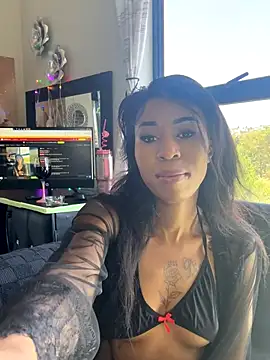 Snapshot of Dime-__ chatting on October 23, 10:43 am Dime-   online show from October 23, 10:43 am