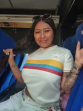 luisa16xxx online show from June 17, 9:05 pm