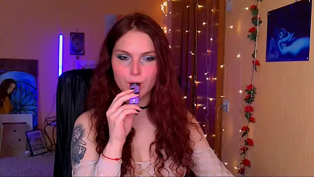 Jenna Sativa online show from June 6, 1:50 pm