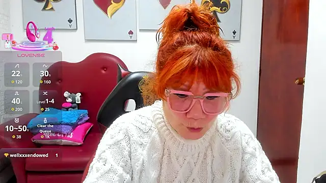 Salomeediaz  online show from February 4, 9:18 pm