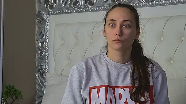 AliceMunro online show from February 20, 9:15 pm